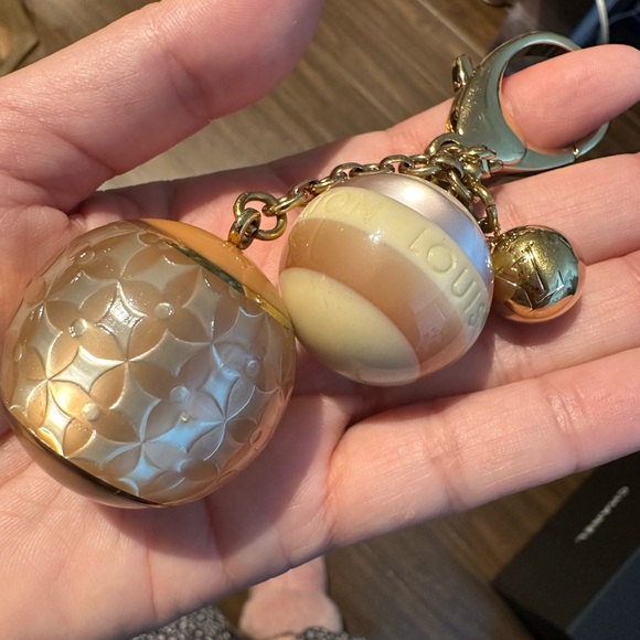 Louis Vuitton Bijoux Sac Mini Lin Croisette Bag charm key chain 💯 authentic - Picture 4 of 8